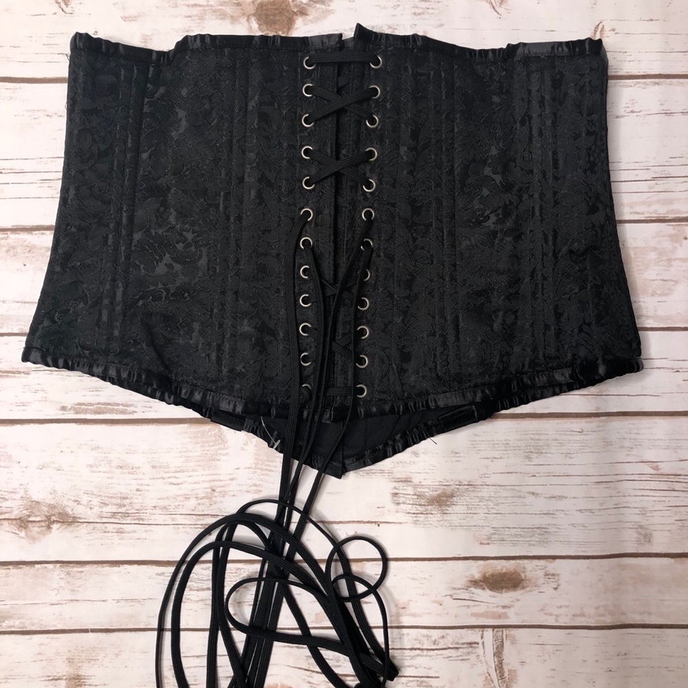 Plus Size Retro Corset - image 6
